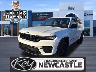 used 2023 jeep grand cherokee altitude