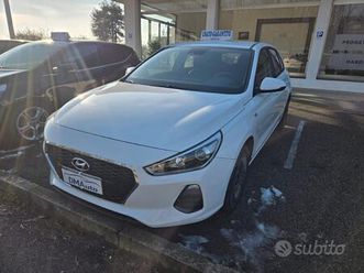 hyundai i30 1.4 mpi 5 porte go!