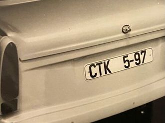 suche!!! trabant 601 s bitte inserat genau lesen!