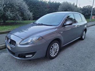 croma 1.9 mjt 8v active