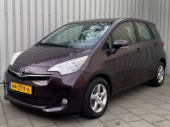 toyota-versos-13-vvti-aspirationautomaat112000kmnavigatie