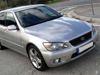 lexus is200