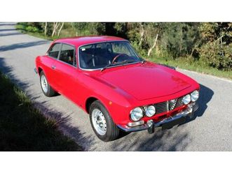 1974 alfa romeo gtv 2000