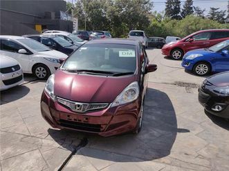honda fit late 2011 99k km only. mint condition