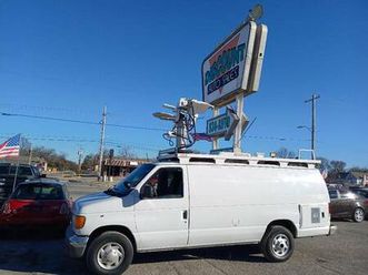 04 ford econoline e350.... rv...off grid !