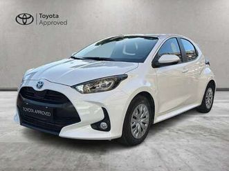 yaris 1.5h active