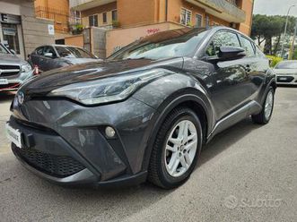 toyota c-hr hybrid business no obbl. finanz.