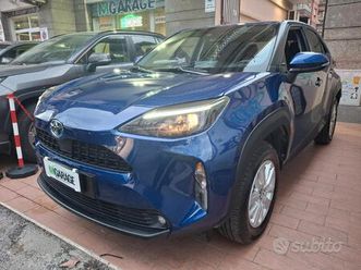 toyota yaris cross 1.5 hybrid 5p. e-cvt business