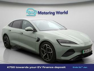 82.5kwh excellence auto awd 4dr