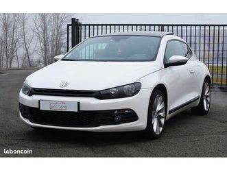 volkswagen scirocco carat 2.0 tsi 200 cv dsg 6 / origine france / toit ouvrant / sièges chauffants