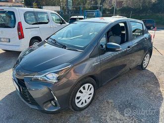 toyota yaris 1.5 hybrid all. active *cronologia ta