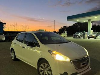 peugeot 208 gpl 2015