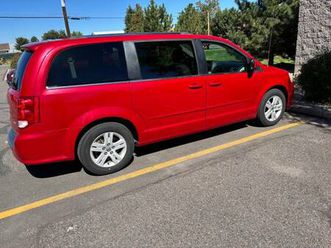 2012 dodge grand caravan stowaway