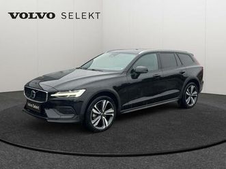 volvo v60 cross country b4 plus bright / diesel