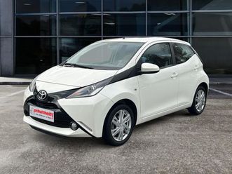 aygo - x-play touch - 5-türer 1.0 l 5-gang schaltgetriebe --- x-touch x-look paket x-business paket