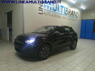 600 (2023-->) 600 hybrid 110 cv dct mhev pop