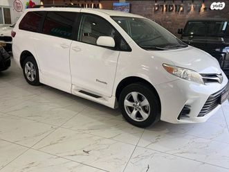 4x2 se premium אוט׳ 8 מק 3.5 (296 כ״ס)