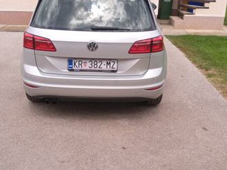 vw golf sportsvan 1,4tsi automatik, 2015 god.