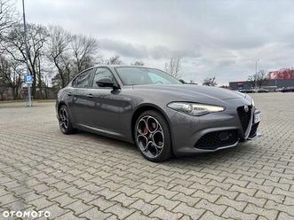 alfa romeo giulia 2.0 turbo veloce q4