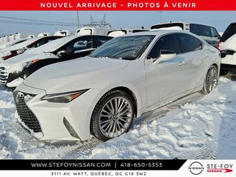 is 300 traction integrale toit ouvrant