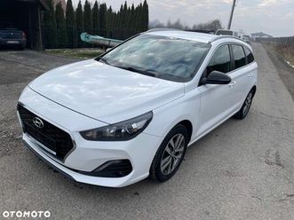 hyundai i30 1.6 d classic +