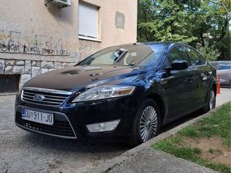 ford mondeo 1,8, 2009 god.