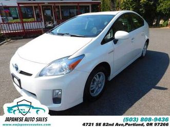 2010 toyota prius iii hatchback blizzard pearl