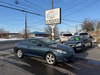 used 2005 toyota camry solara se v6