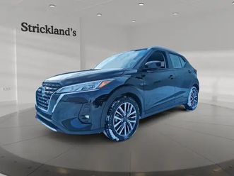 2025 nissan kicks play sv fwd