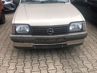 opel opel ascona 1.8 73000 km