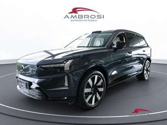 twin motor electric plus 7 sedili