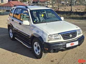 suzuki grand vitara 2.5 v6