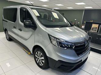2022 renault trafic passenger 2.0 blue dci sl28 150 business edc auto