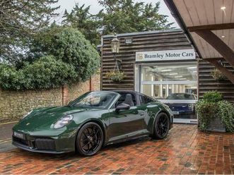 3.6 t-hybrid 992 4 gts targa pdk 4wd euro 6 (start/stop) 2dr