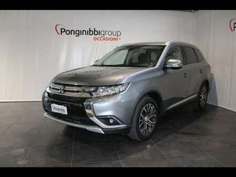 iii 2016 2.2 instyle plus sda diam.pack awd 7p.ti