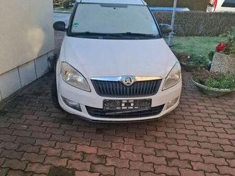 skoda praktik 1.6 tdi lkw zulassung bj 12/2015