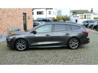 1.0 ecoboost hybrid automaat st-line !!