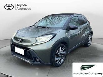 aygo x 1.0 vvt-i 72 cv 5 porte lounge air s-cvt t