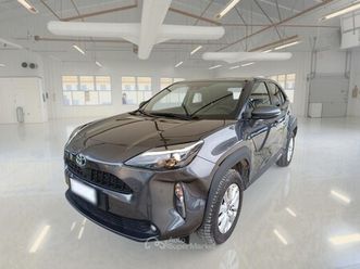 toyota yaris cross 1.5h 92cv e-cvt business