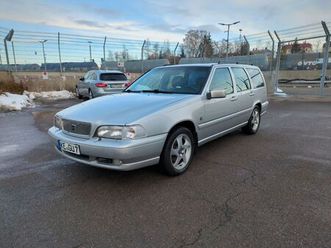 volvo v70 2.5 t - schalter / leder / ahk / t5 rad