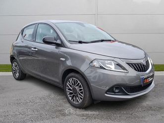 - ypsilon 1.0 firefly hybrid gold plus s&s 70cv 5p.ti