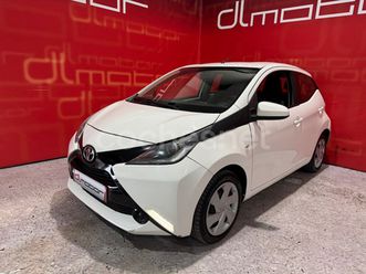 toyota aygo 1.0 70 xplay