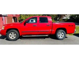 2006 dodge dakota slt - low mileage 71k