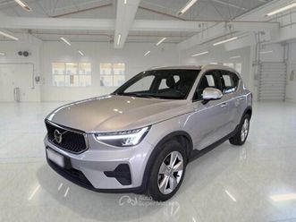 volvo xc40 b3 automatico core