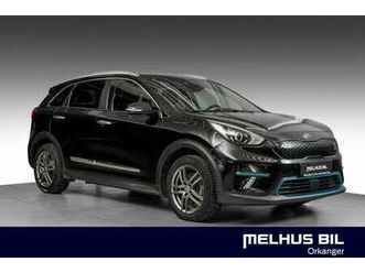 ryggekamera•acc•navi•carplay•dab+•fri frakt