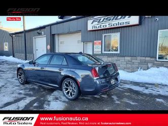 2019 chrysler 300 300s rwd-navigation-sunroof-winter rims&tires