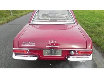 1966 mercedes sl class 230 sl pagoda w113 a vendre