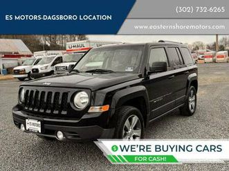 *2017 jeep patriot- i4* clean carfax, backup camera, sunroof, books