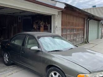 oldsmobile intrigue fully loaded with under 128 000 original kms