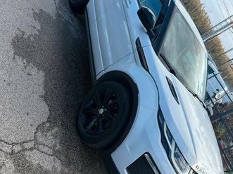 range rover evoque allestimento r-dynamic